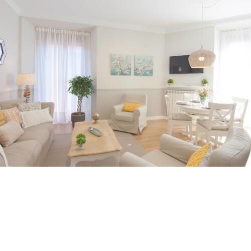 Stylish apartment Pza Mayor / La Latina