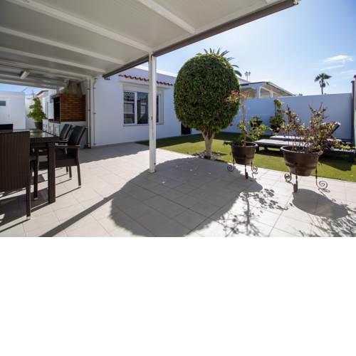 Stylish Chalet In Maspalomas