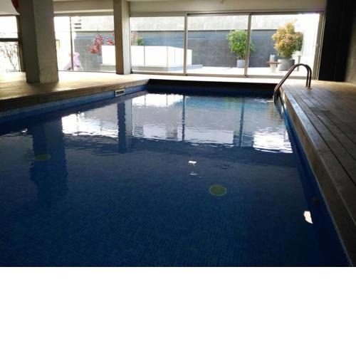 STYLISH FLAT, 2 BATHROOMS AND SWIMMIGPOOL!!