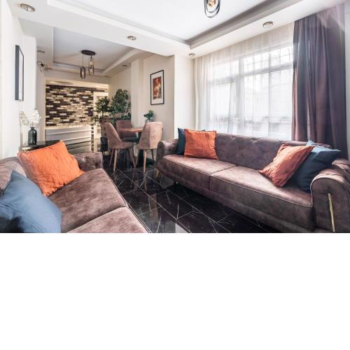 Stylish Flat w Jacuzzi 5 min to City Nisantasi