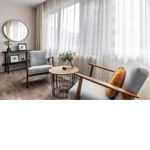 Stylish Flat with Balcony 4 min to Bagdat Avenue