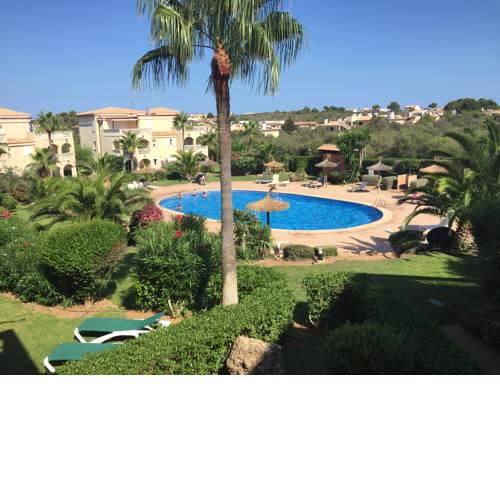 STYLISH FLAT WITH POOL IN CALA ANGUILA