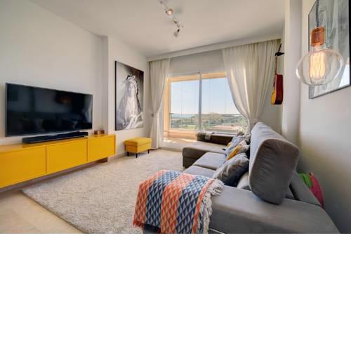 Stylish Golf and Sea view flat 6.2.1
