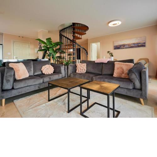 STYLISH GOLFdel SUR PENTHOUSE