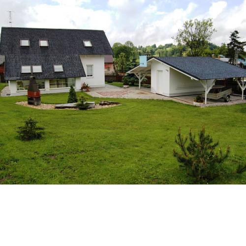 Stylish Holiday Home in Korenov Bohemian with Private Garden