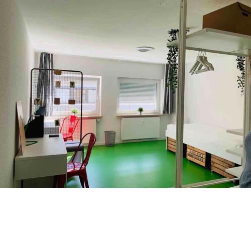 Designer Hostel (1D)