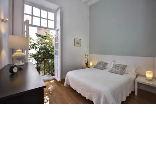 Stylish Old Town apartment