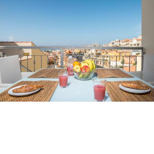 Stylish seaview duplex in Arguineguin