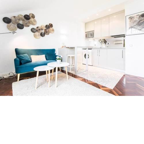 STYLISH STUDIO RASTRO - LA LATINA