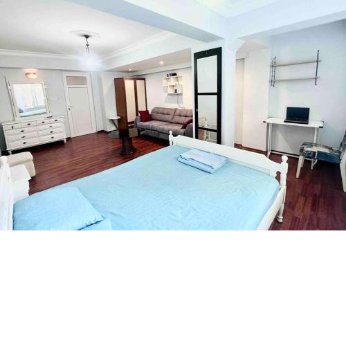 Stylish&Luxury Flat with Garden Close to Sea