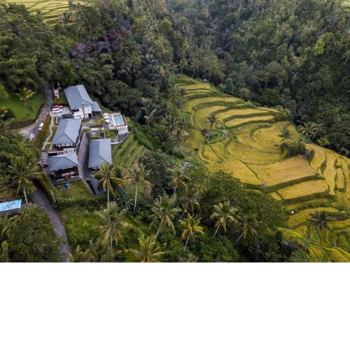 Suarapura Resort & Spa