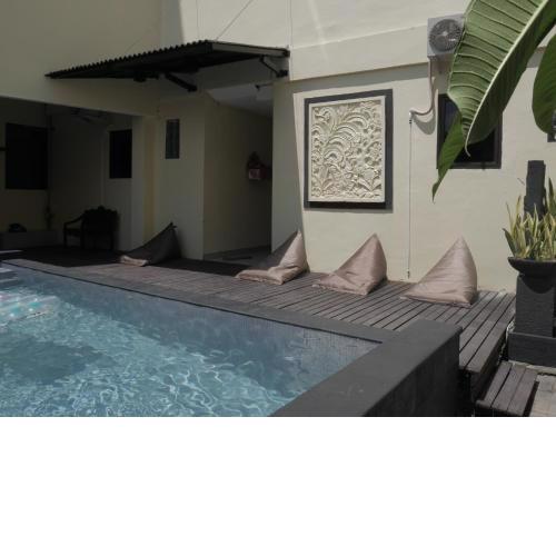 Suardana Inn's