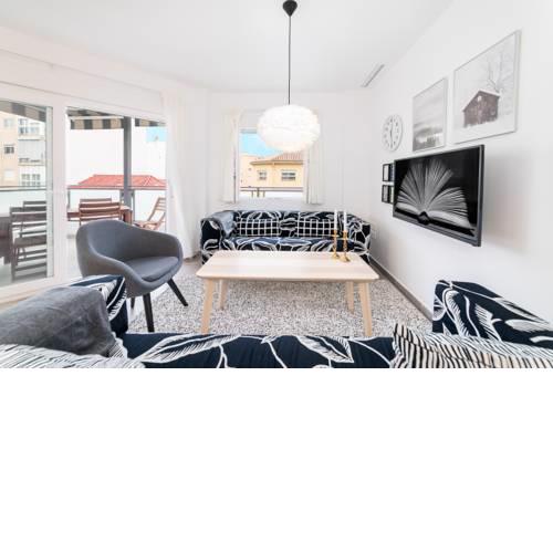 Suite Homes Big apartment with terrace