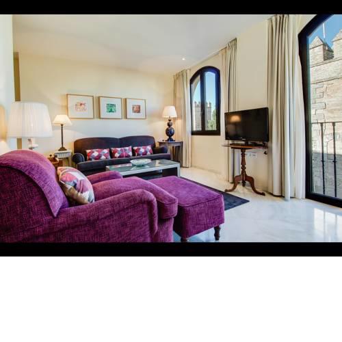 Suites Murillo Alcázar