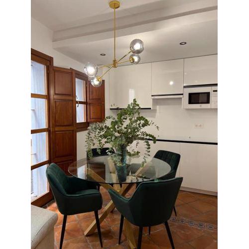 Suites Sevilla Center