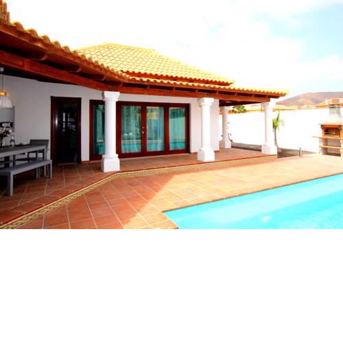 Summer Villa "Relax" with Private Heated Pool, BBQ & Free Wifi by Holidays Home