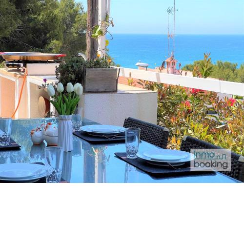 Sun Beach Cala Cranc con vistas al Mar