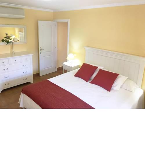 SunClub Suites