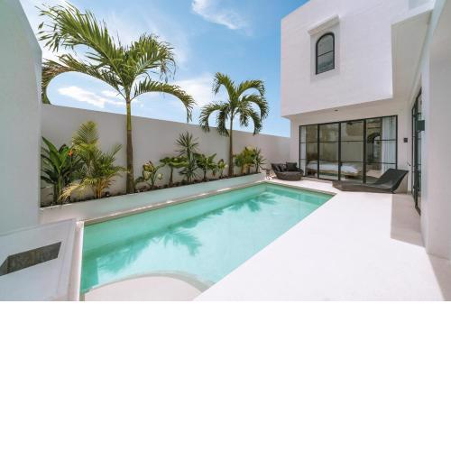 Sundar Villas Estate: Tropical 3BR Villa in Great Location