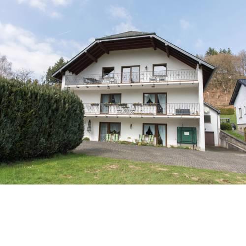 Sunlit Mansion with Private Terrace in Lirstal