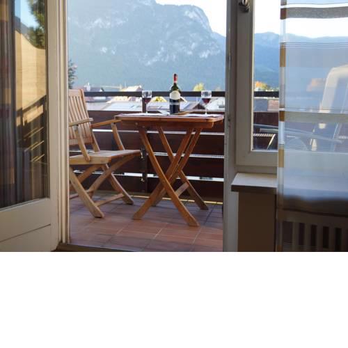 Sunny 1-room apartment near railway station
