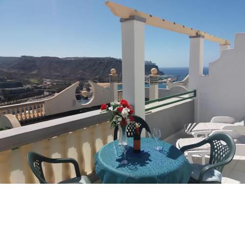 Sunny Air-con Monseñor Apartment