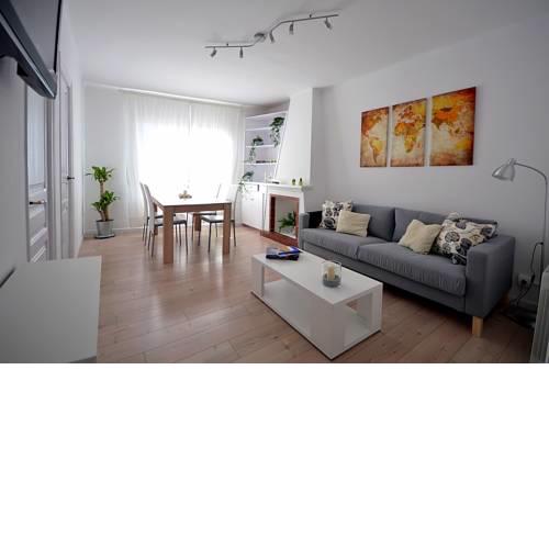 Sunny Apartment Central Sitges