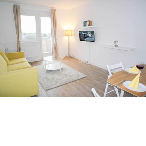 Sunny Apartment II