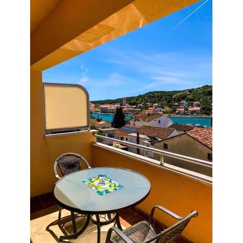 Sunny apartment Nada 2+1 #1 Tisno