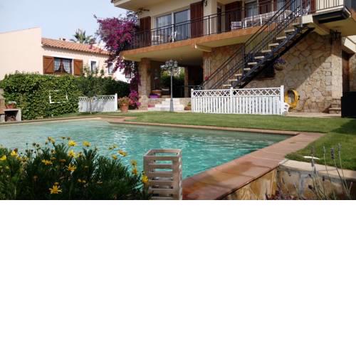 Sunny holiday home