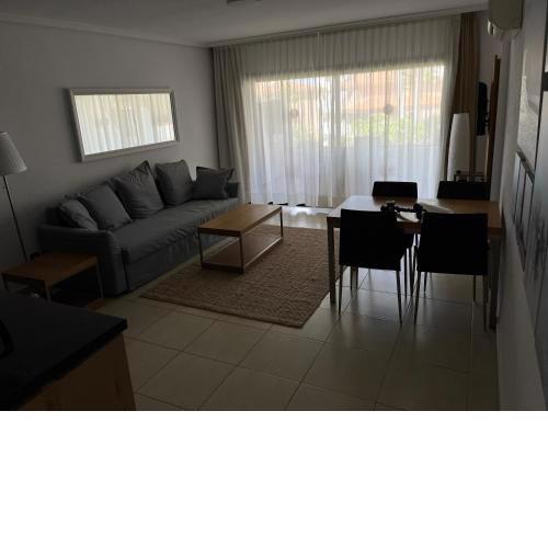 SunnyApartment201