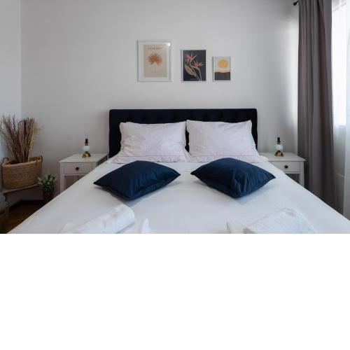 SunnyRose Apartment close to Znjan beach