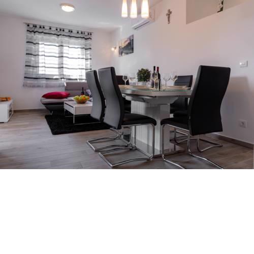 SUNRISE Apartment Trogir