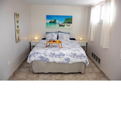 Sunrise Suite Apartment