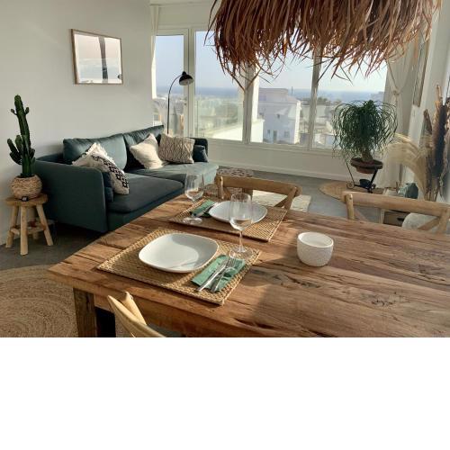 Sunset Ocean View Apartment mit SPA und Parking