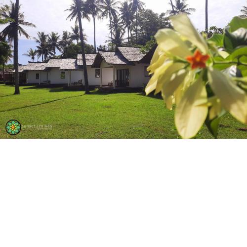 Sunset Springs Beach Retreat