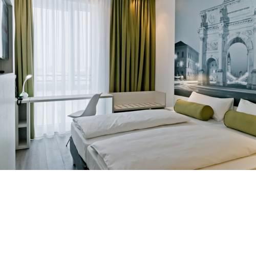 Super 8 by Wyndham Munich City West