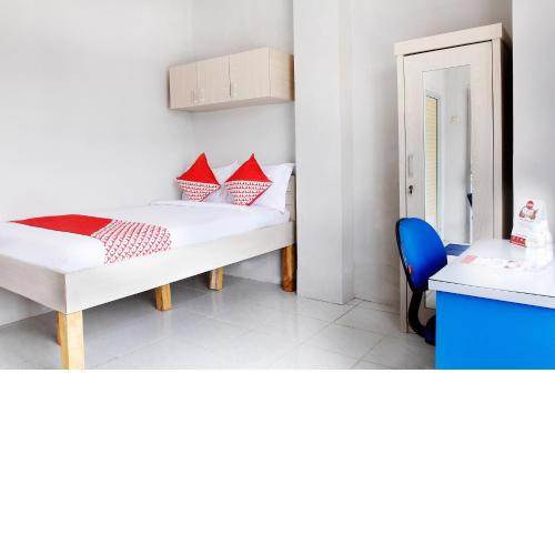 Super OYO 120 GP Residence