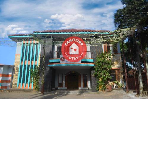 Super OYO 1240 Hotel Pantai Jaya
