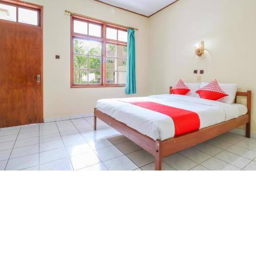 Super OYO 1654 Maha Bharata Kuta Inn