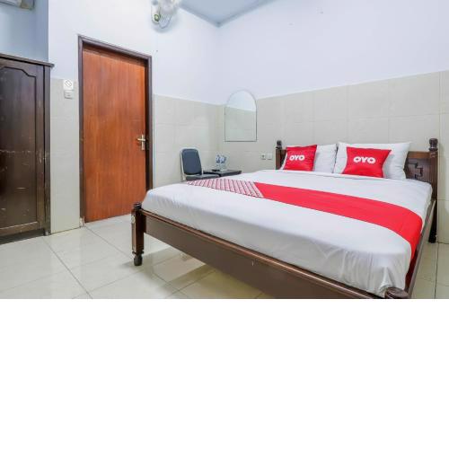 SUPER OYO 1952 Hotel Dewata Indah