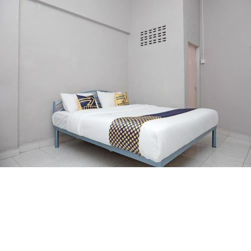 SUPER OYO 2200 Hotel Gunung Sari