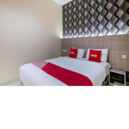SUPER OYO 2320 Hotel Charvita