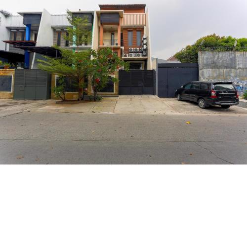 SUPER OYO 3109 Point Inn