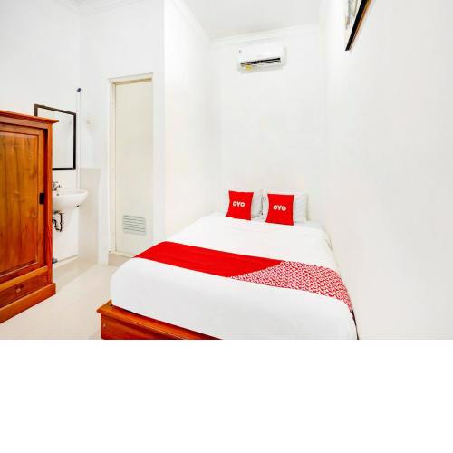 SUPER OYO 3702 Homestay Bougenville Syariah