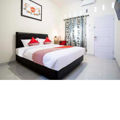 Super OYO 873 Kamani Homestay Syariah