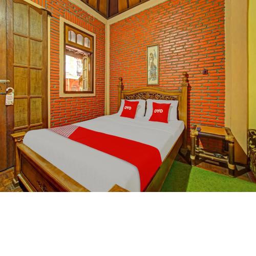 SUPER OYO 90031 Villa Papada