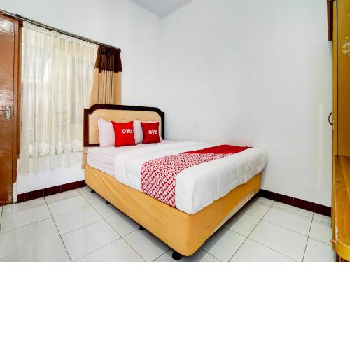 SUPER OYO 90118 Hotel Diamond Syariah