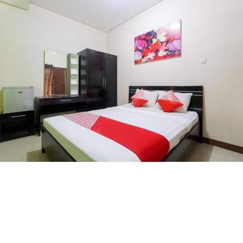 Super OYO 90193 D'waru Homestay Syariah