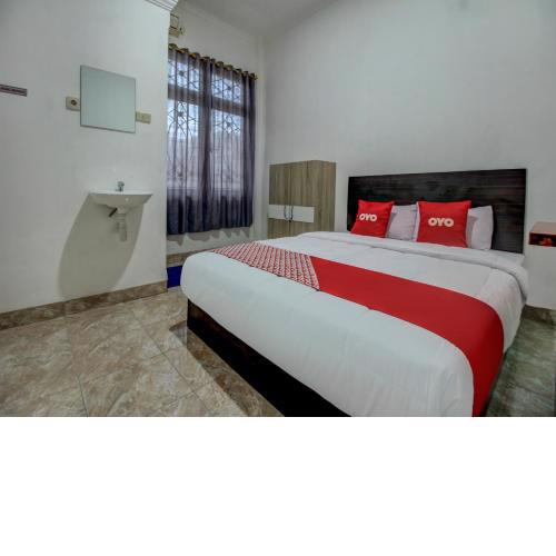 SUPER OYO 90224 Palembang Residence